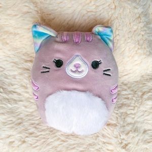 5" Laura the Pink Cat Squishmallow